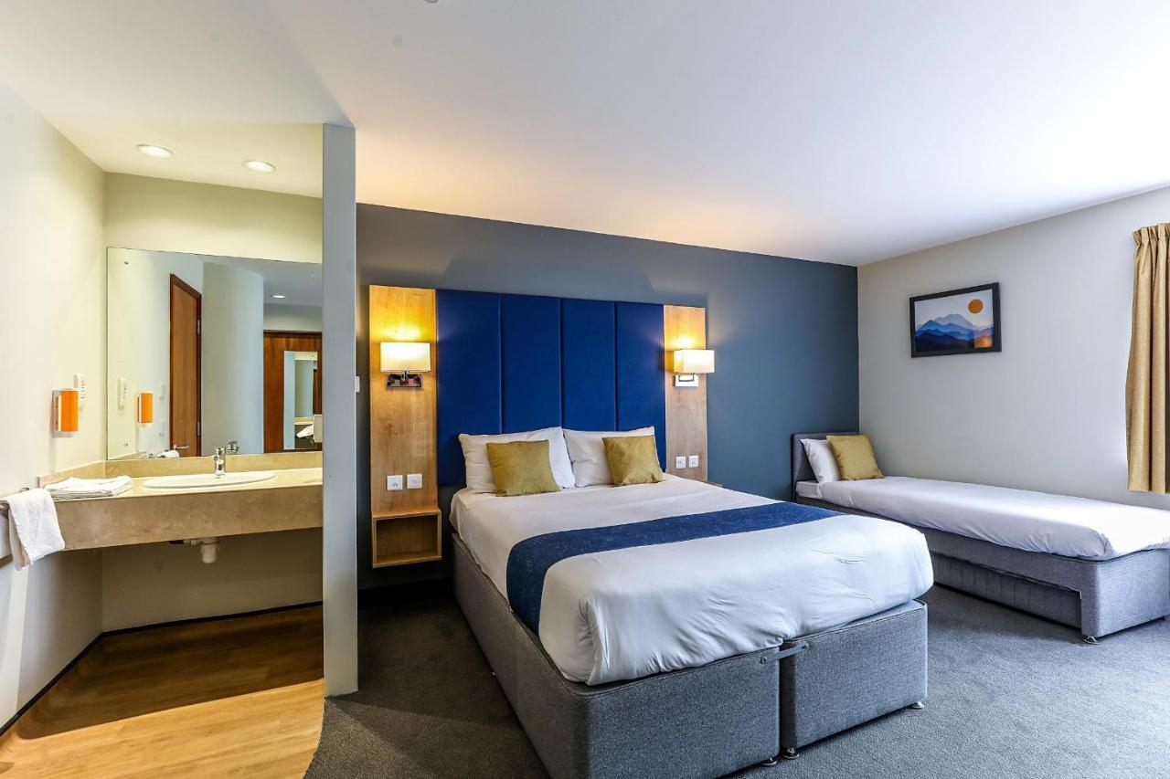 Days Inn Πήτερμπορο Εξωτερικό φωτογραφία