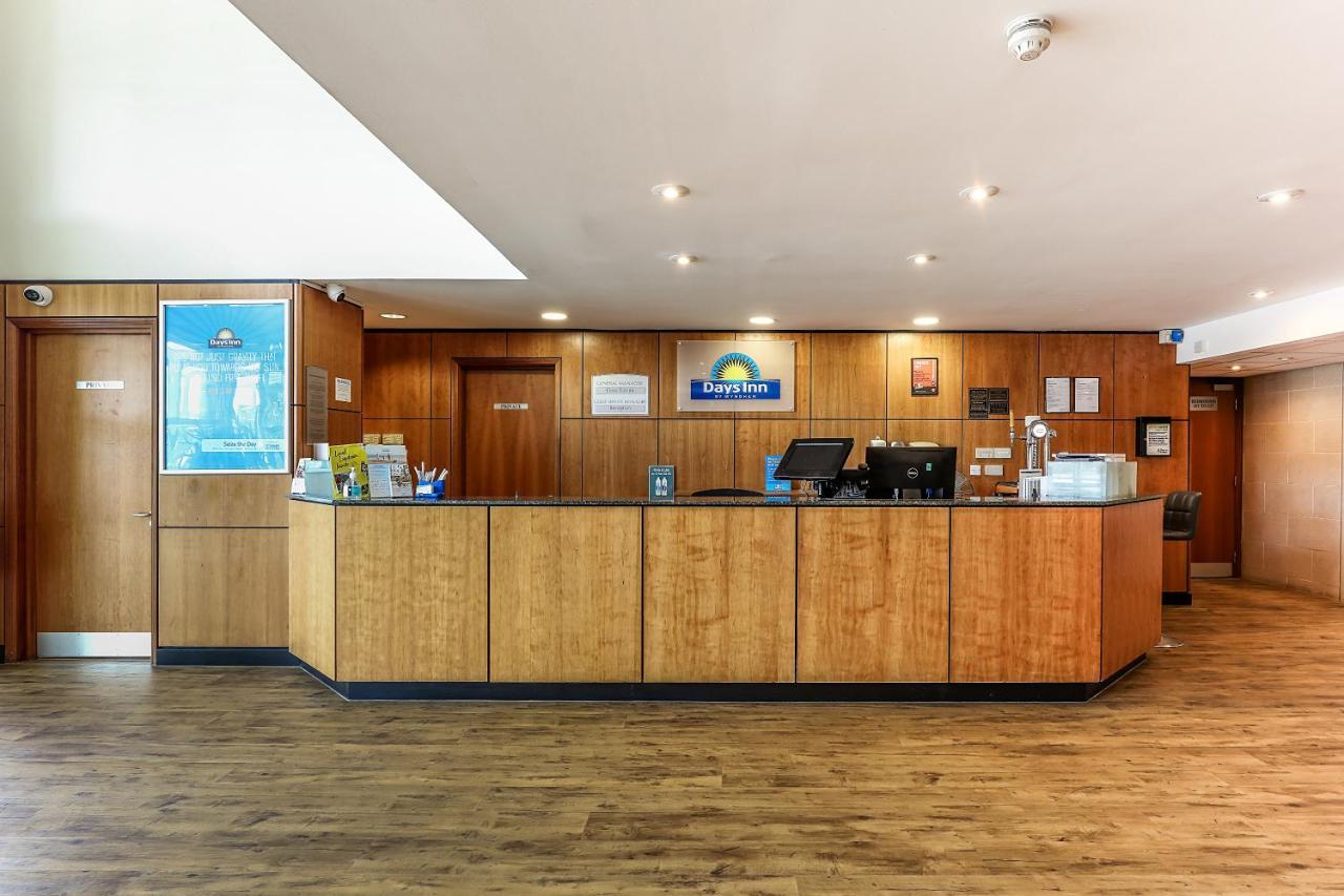 Days Inn Πήτερμπορο Εξωτερικό φωτογραφία